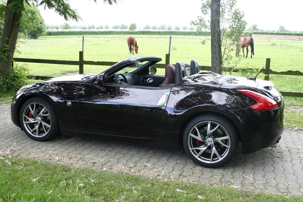 Nissan 370Z Roadster