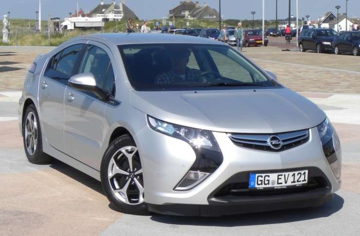 Opel Ampera: Fahren ohne Steckdosenzwang
