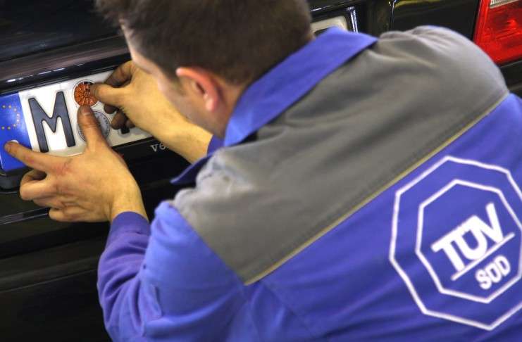 TÜV Report 2013: Abwrackprämie konnte Mängelanstieg nicht stoppen