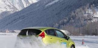 ADAC Winterreifen-Test 2013: Augen auf beim Reifenkauf!