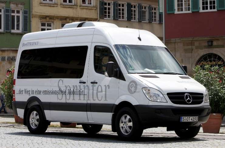 Pkw-Führerschein gilt auch für schwerere Elektro-Transporter