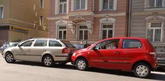 Stichtag 30. November: Kfz-Versicherung vergleichen und sparen