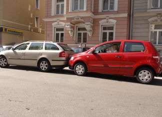 Stichtag 30. November: Kfz-Versicherung vergleichen und sparen