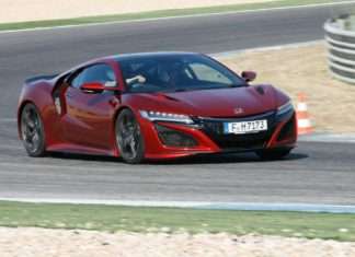 Honda NSX: Nach vorn mit Motoren-Kleeblatt