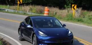 Fahrbericht Tesla Model 3: Deutlicher Verbesserungsbedarf Tesla Model 3. Foto: Auto-Medienportal.Net/Jens Meiners