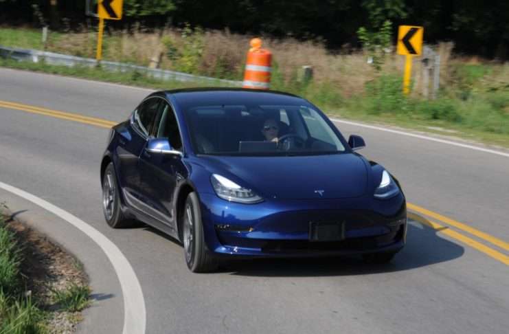 Fahrbericht Tesla Model 3: Deutlicher Verbesserungsbedarf Tesla Model 3. Foto: Auto-Medienportal.Net/Jens Meiners